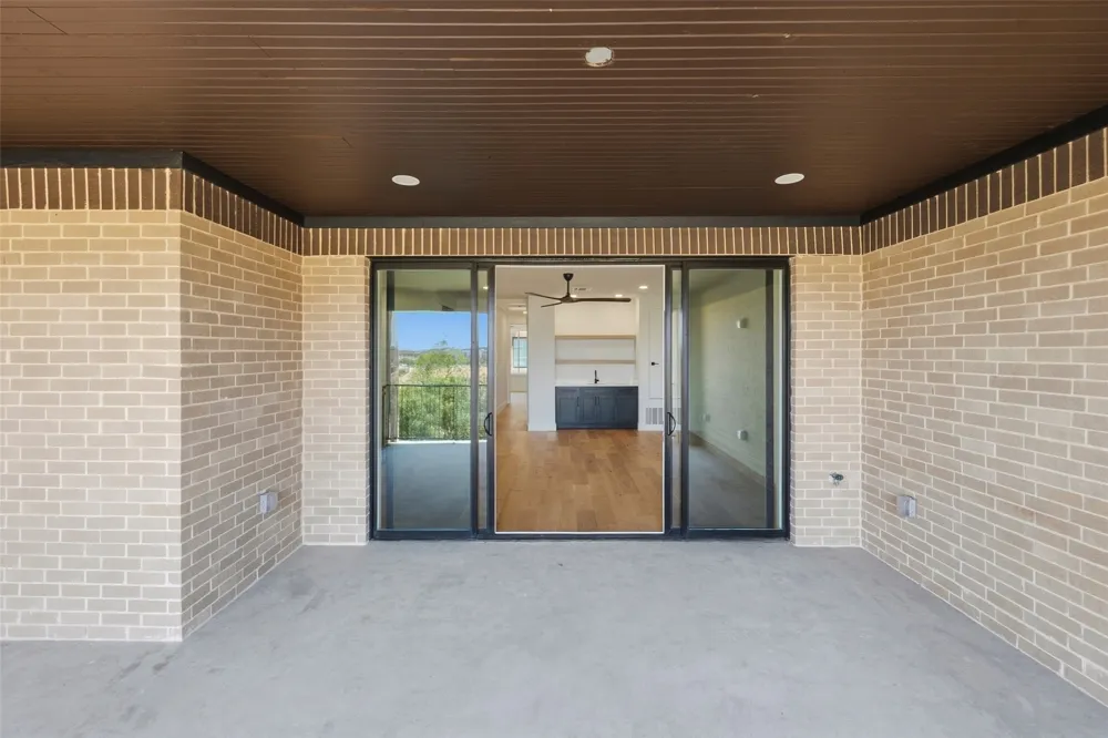 404 Vista Buena Trail Fort Worth, TX 76111