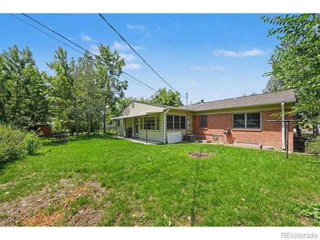 1924 21st Ave Ct Greeley, CO 80631