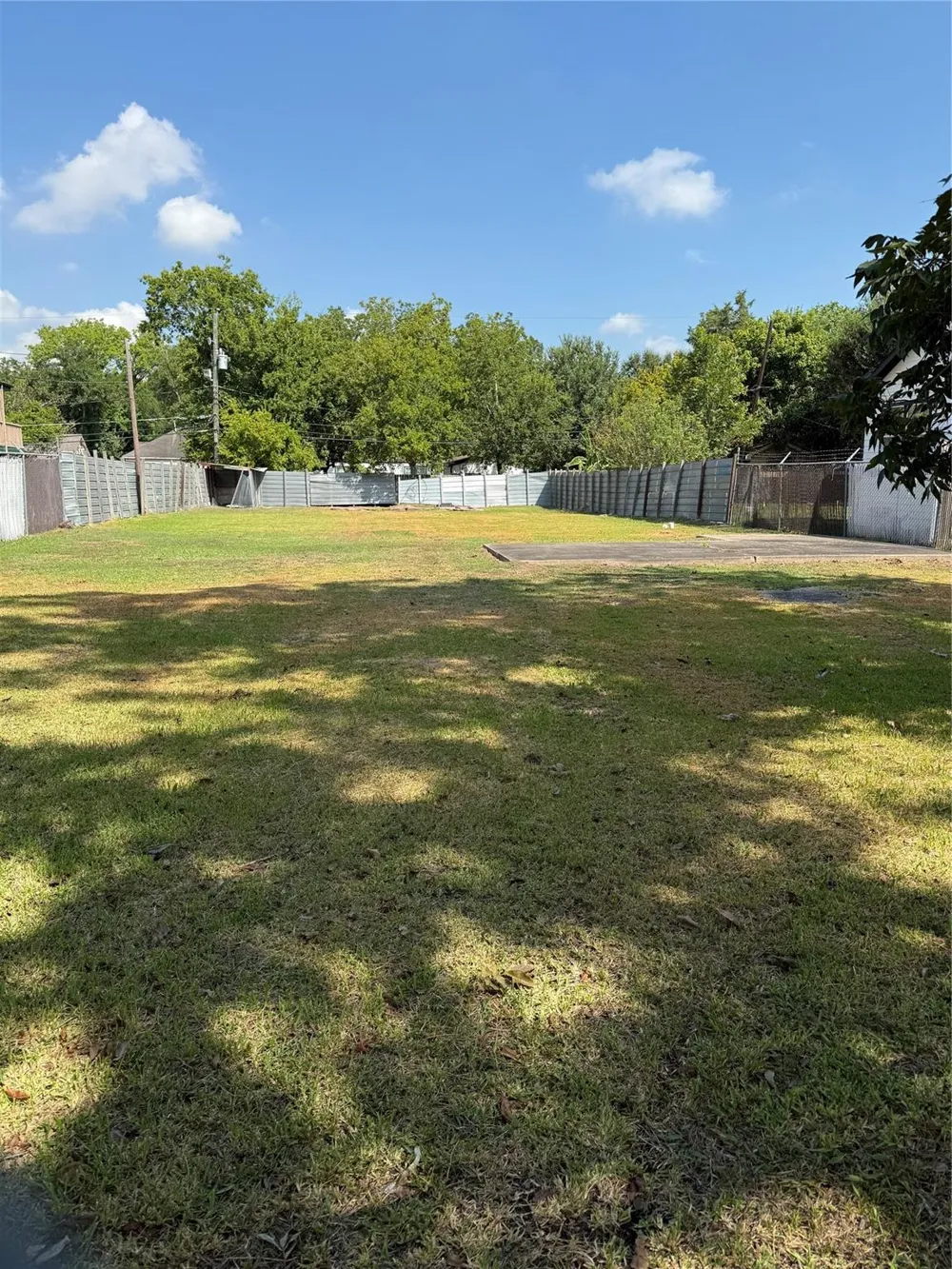 7327 Lindencrest Street Houston, TX 77061