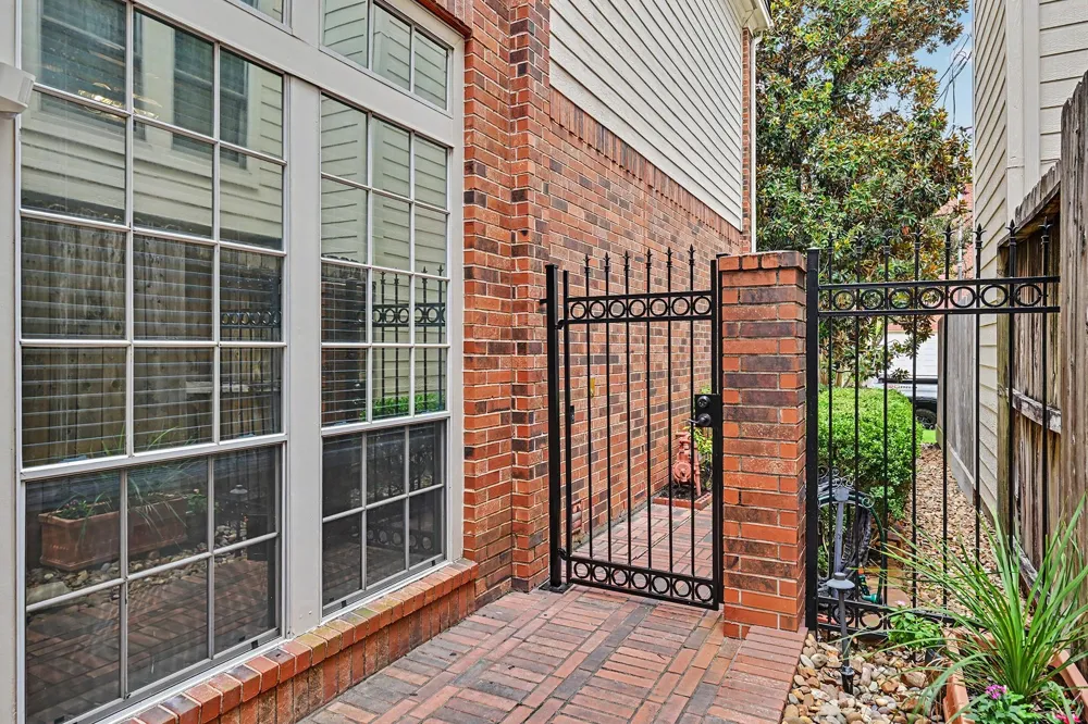 1507 Park Street Houston, TX 77019