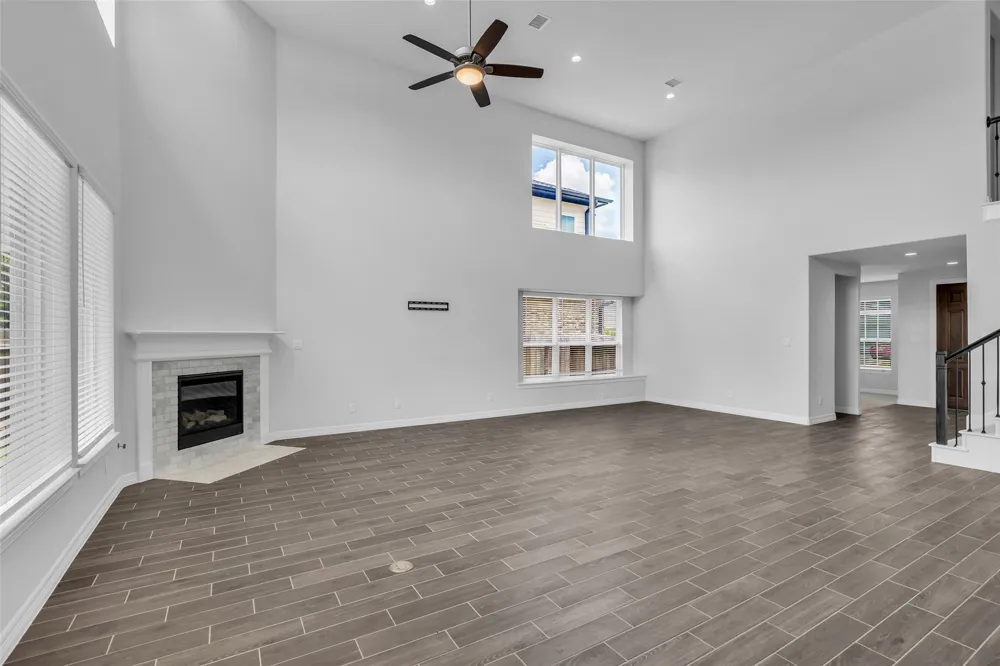 2115 Jitterbug Lane Katy, TX 77493