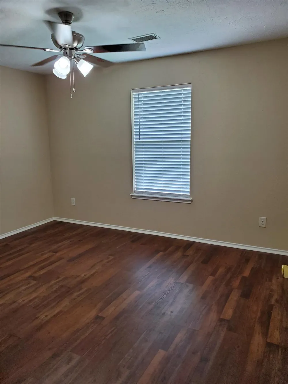 16315 Lynn Crest Court Houston, TX 77083