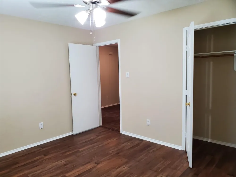 16315 Lynn Crest Court Houston, TX 77083