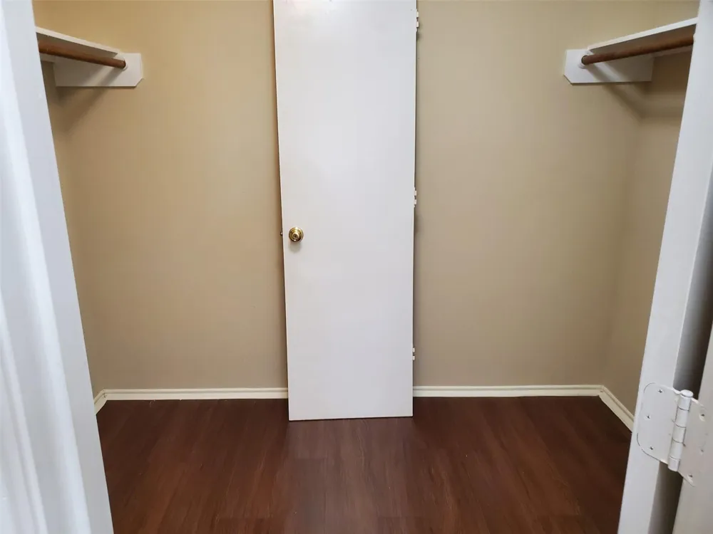 16315 Lynn Crest Court Houston, TX 77083