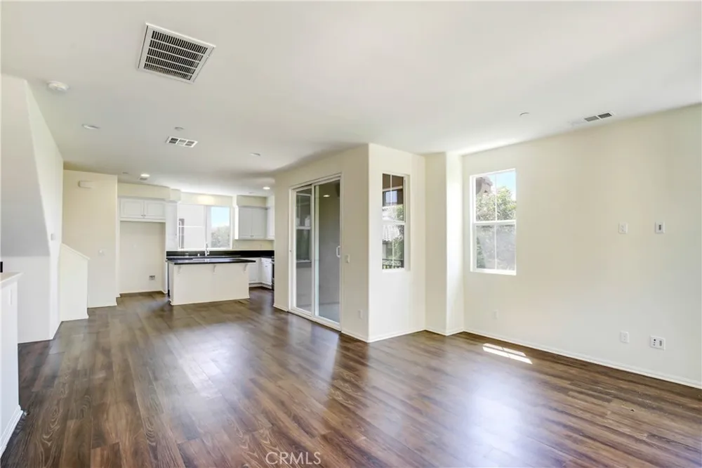 12474 Phoenix Court Eastvale, CA 91752