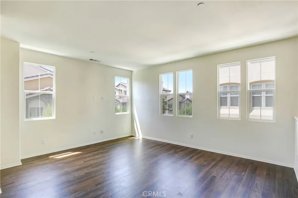 12474 Phoenix Court Eastvale, CA 91752