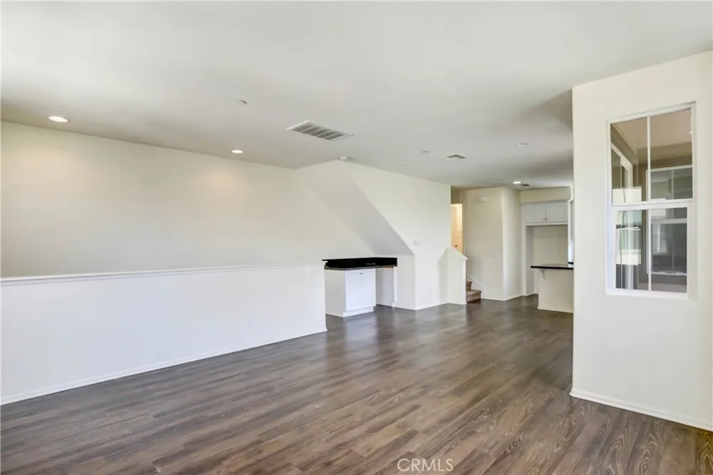 12474 Phoenix Court Eastvale, CA 91752