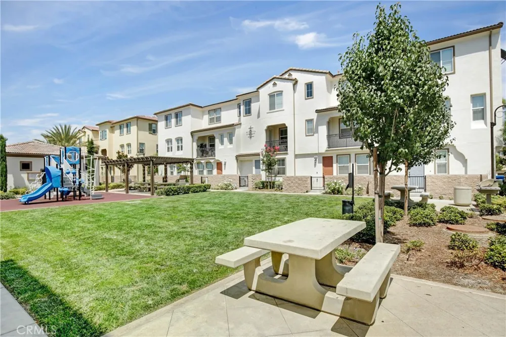 12474 Phoenix Court Eastvale, CA 91752