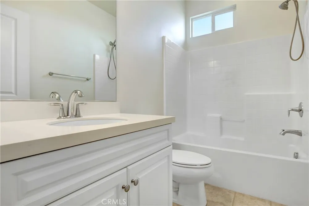 12474 Phoenix Court Eastvale, CA 91752