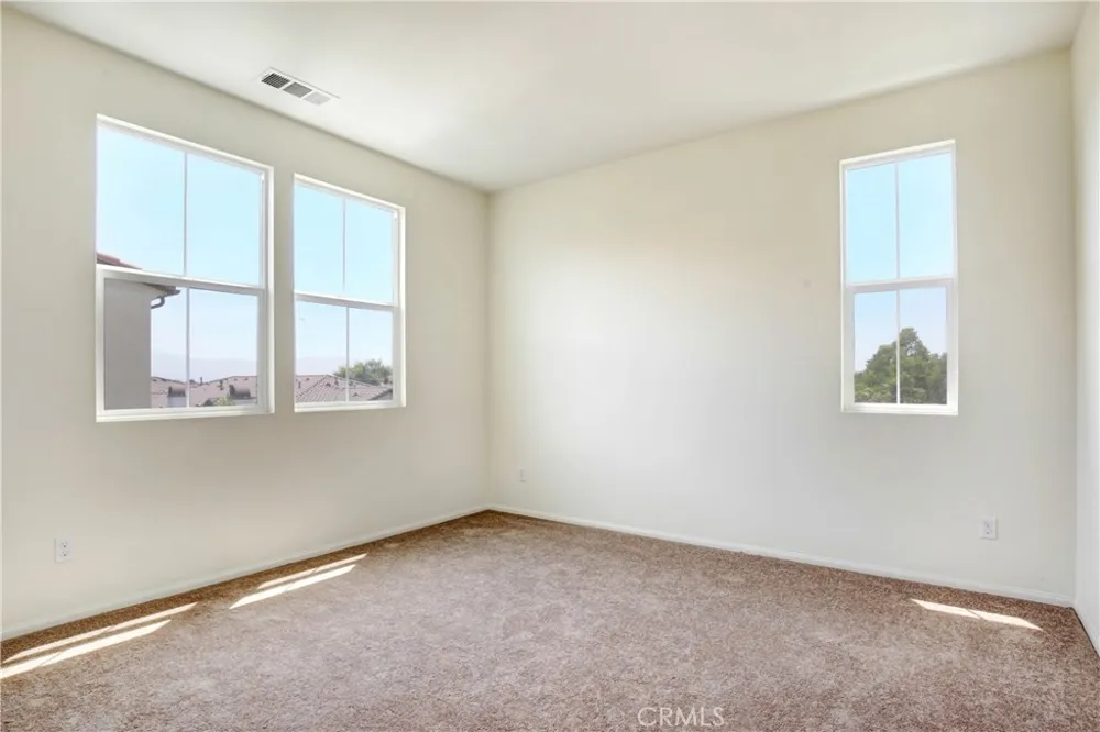 12474 Phoenix Court Eastvale, CA 91752