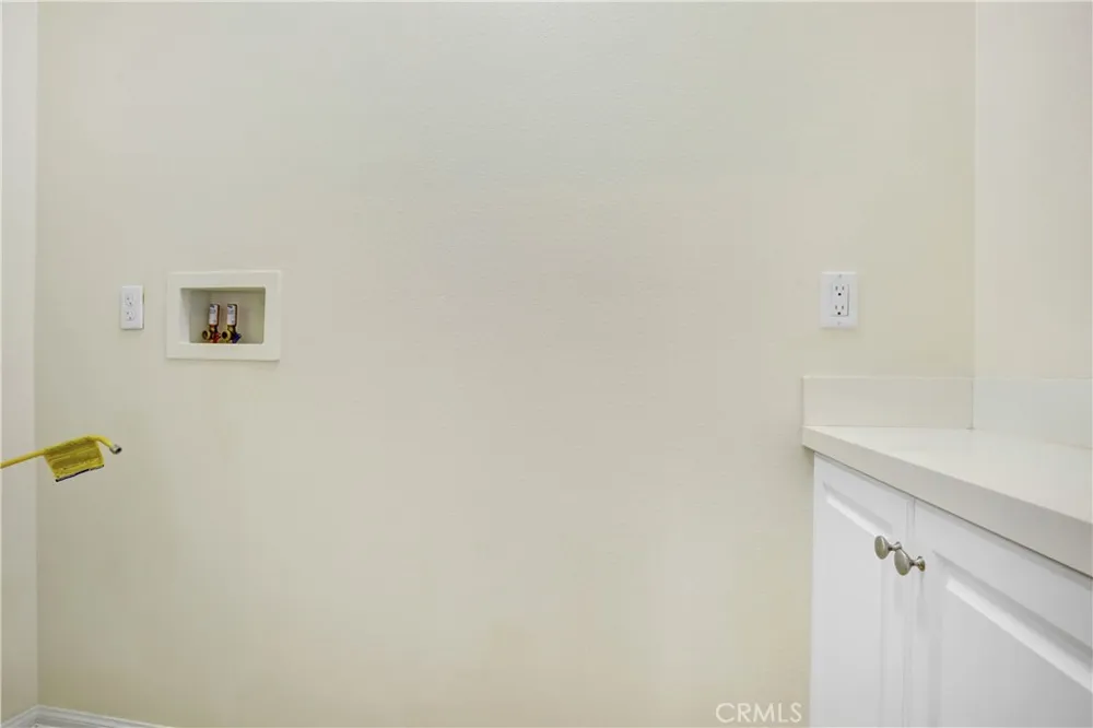 12474 Phoenix Court Eastvale, CA 91752