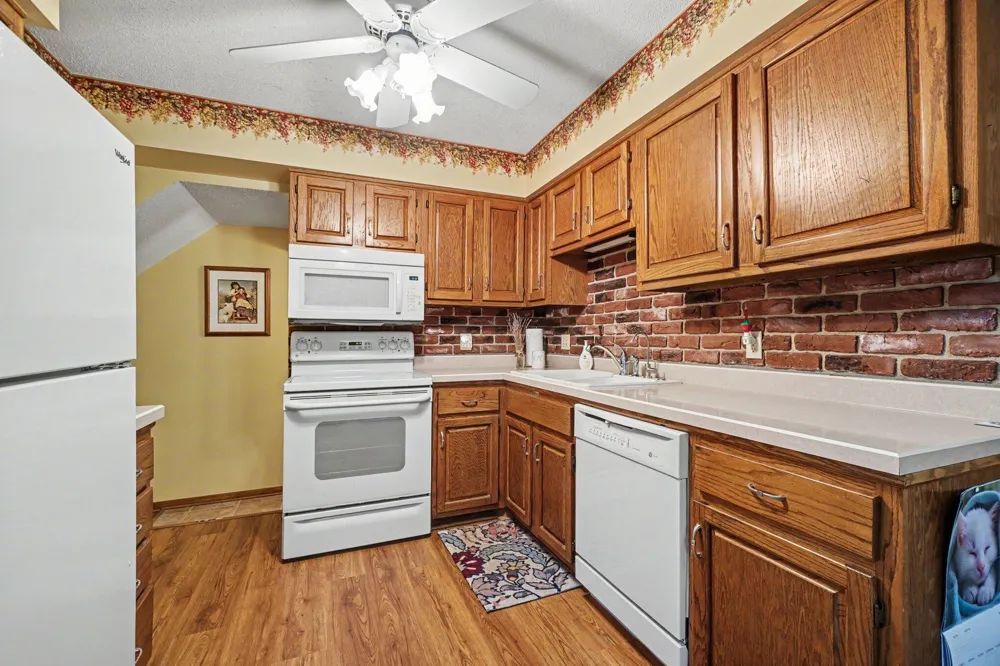 4802 Foxfire Trail Portage, MI 49024