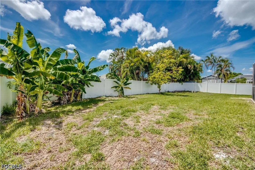 SW 39th Street Cape Coral, FL 33914