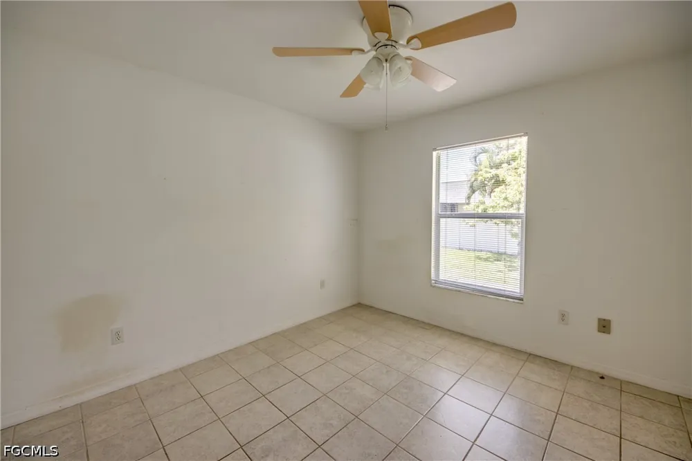 SW 39th Street Cape Coral, FL 33914