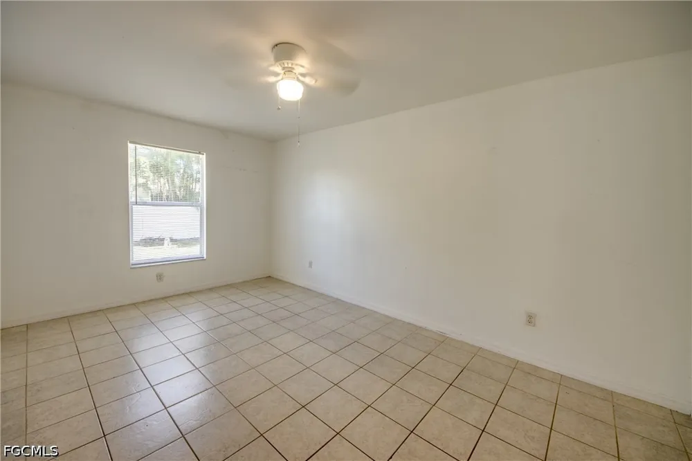 SW 39th Street Cape Coral, FL 33914
