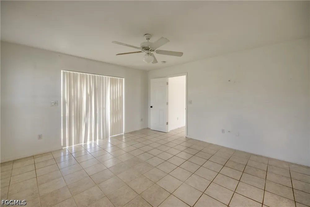 SW 39th Street Cape Coral, FL 33914