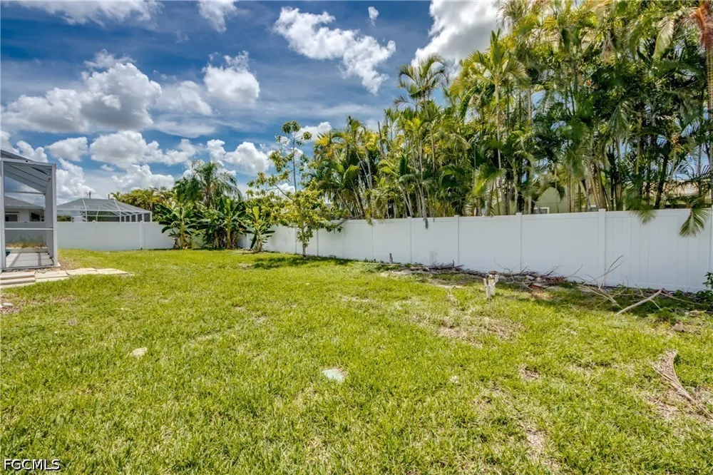 SW 39th Street Cape Coral, FL 33914