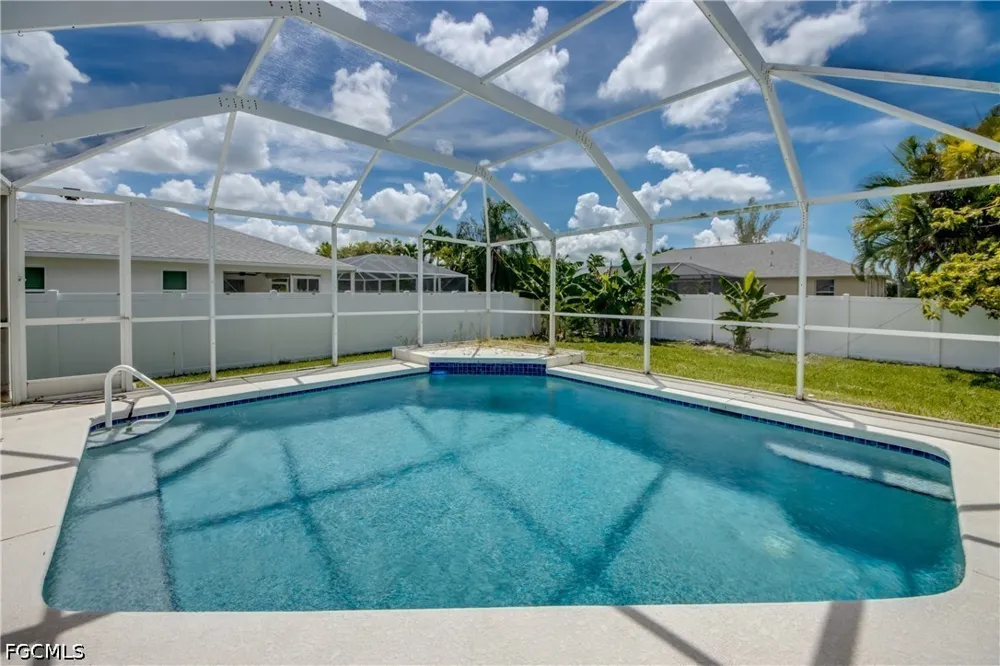 SW 39th Street Cape Coral, FL 33914