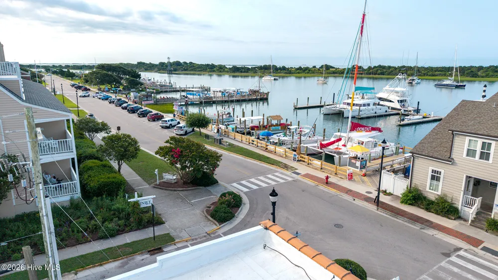 525 Front Street Beaufort, NC 28516