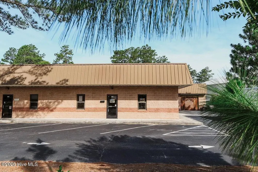 173 Davis Street Southern Pines, NC 28387