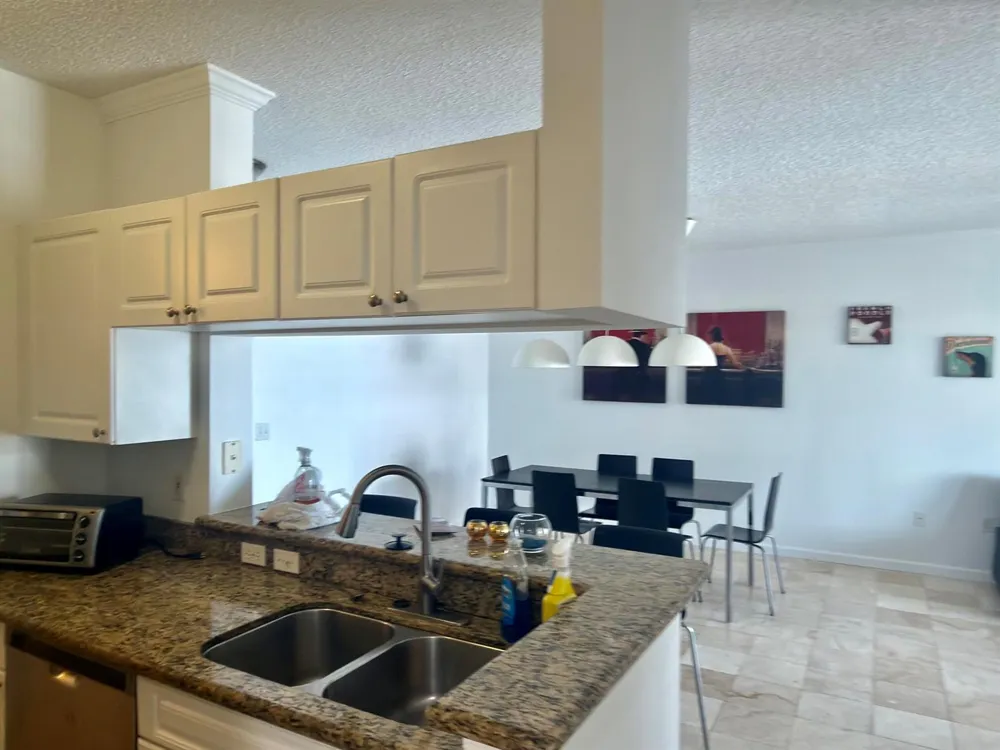 17100 Bay Road #1911 Sunny Isles Beach, FL 33160
