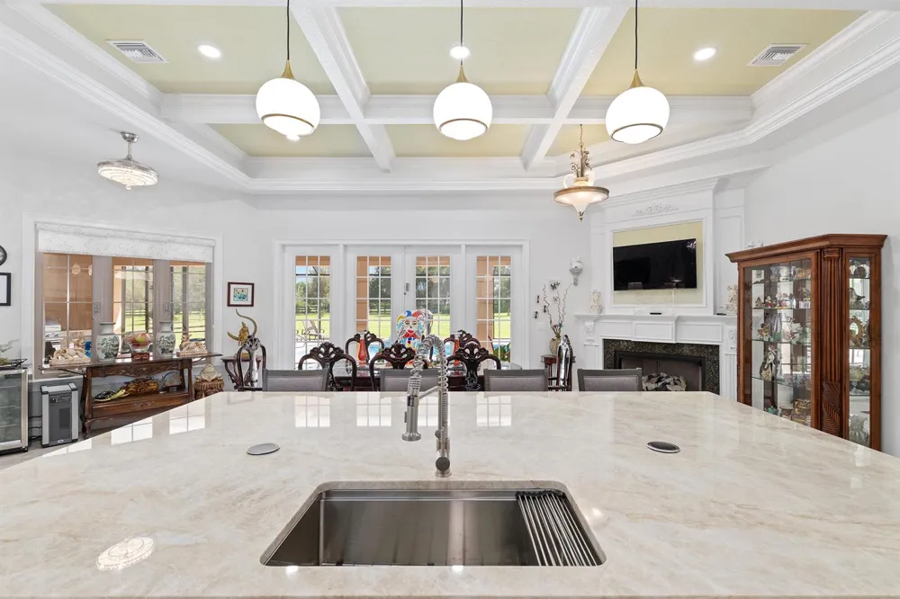 6575 S Magnolia Avenue ocala, FL 34471