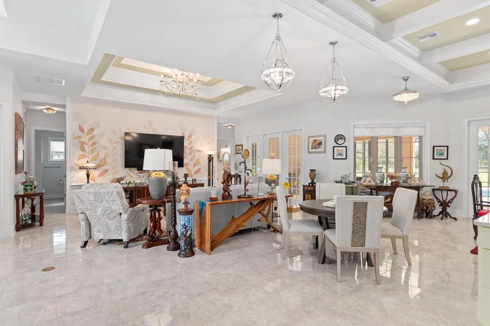 6575 S Magnolia Avenue ocala, FL 34471