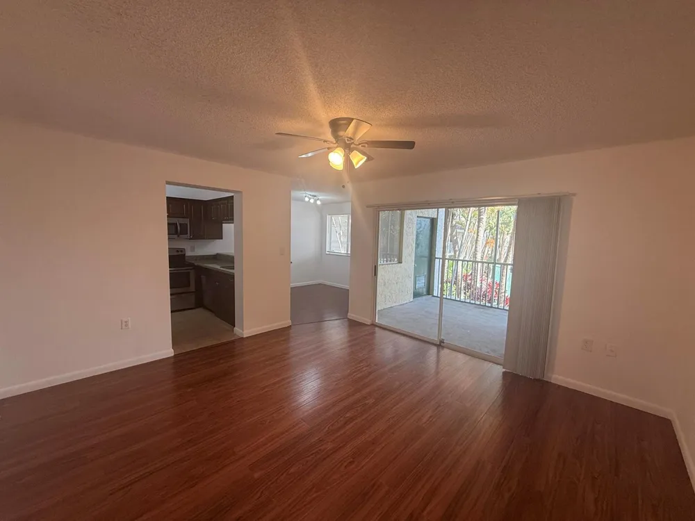 16203 GLENMOOR DRIVE #16203 West Palm Beach, FL 33409