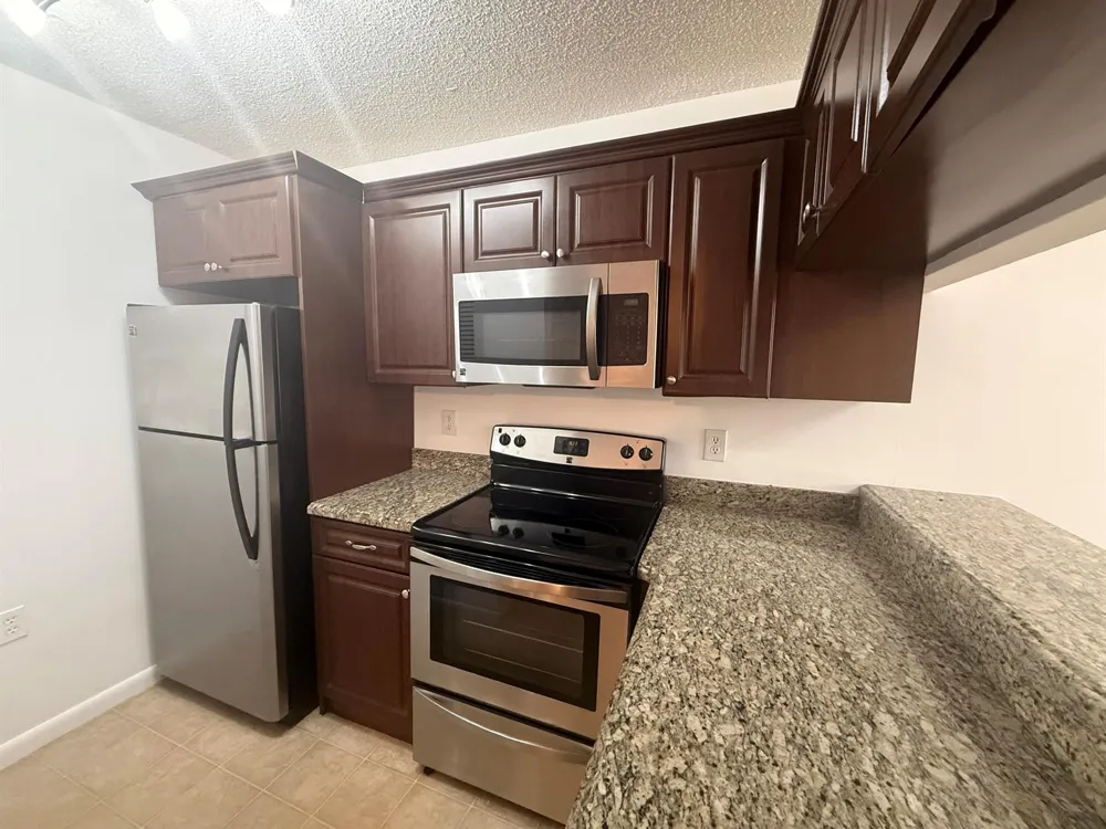 16203 GLENMOOR DRIVE #16203 West Palm Beach, FL 33409