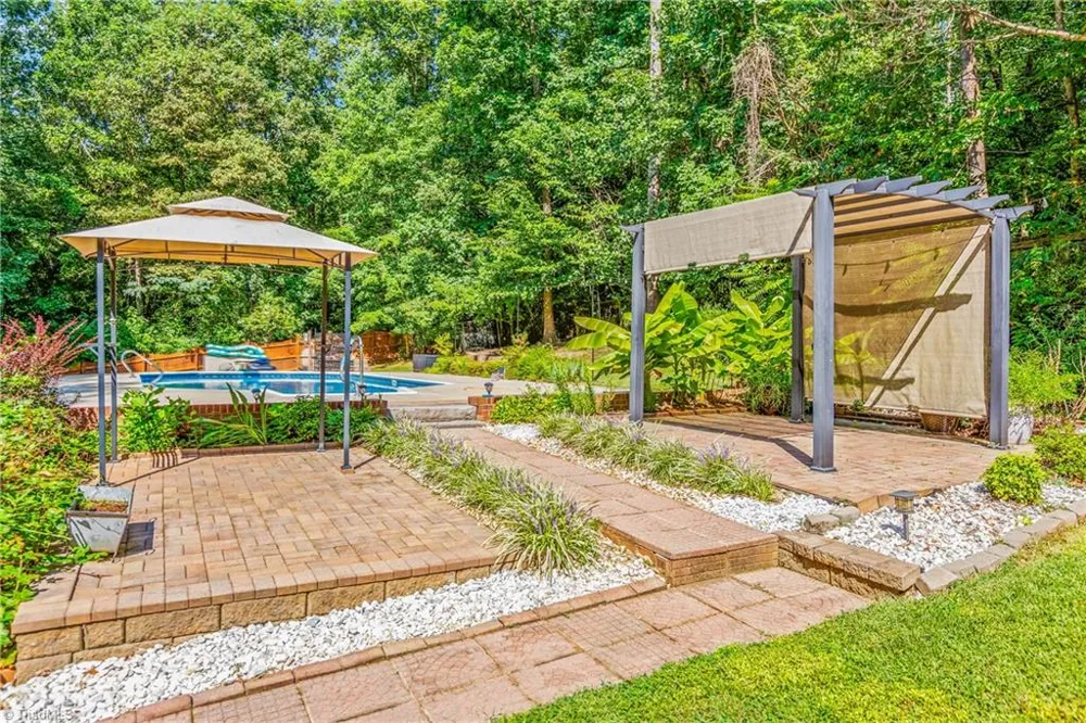 604 Doe Run Drive Kernersville, NC 27284