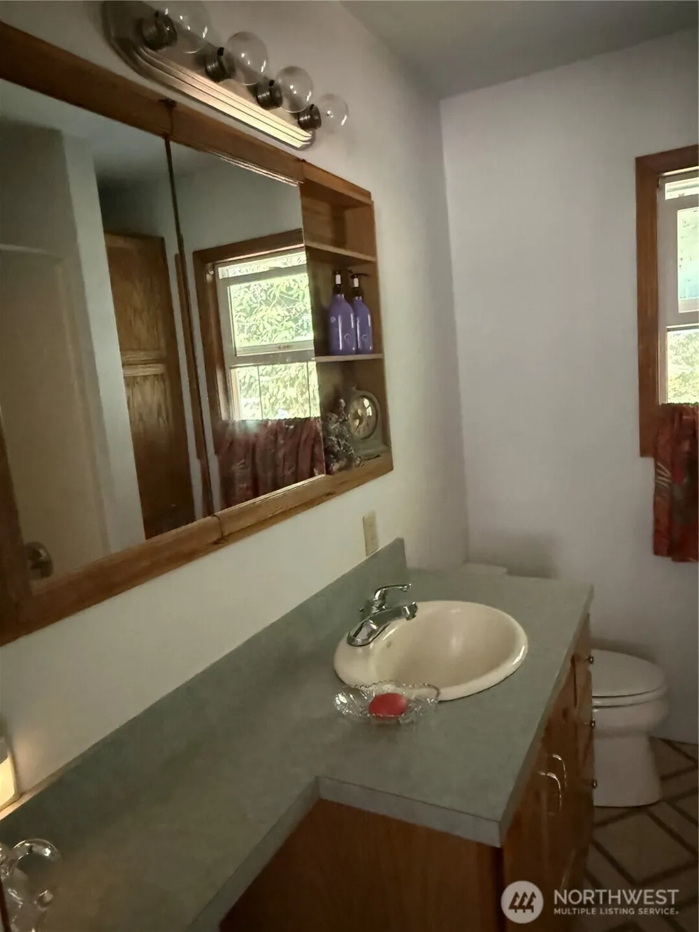 3491 Louderback Avenue Raymond, WA 98577