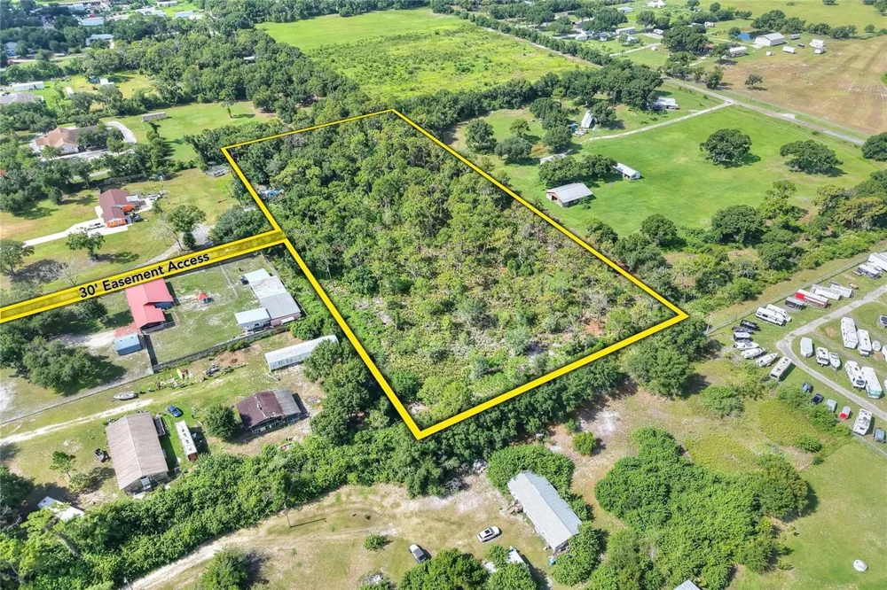 SE 33RD STREET Ruskin, FL 33570
