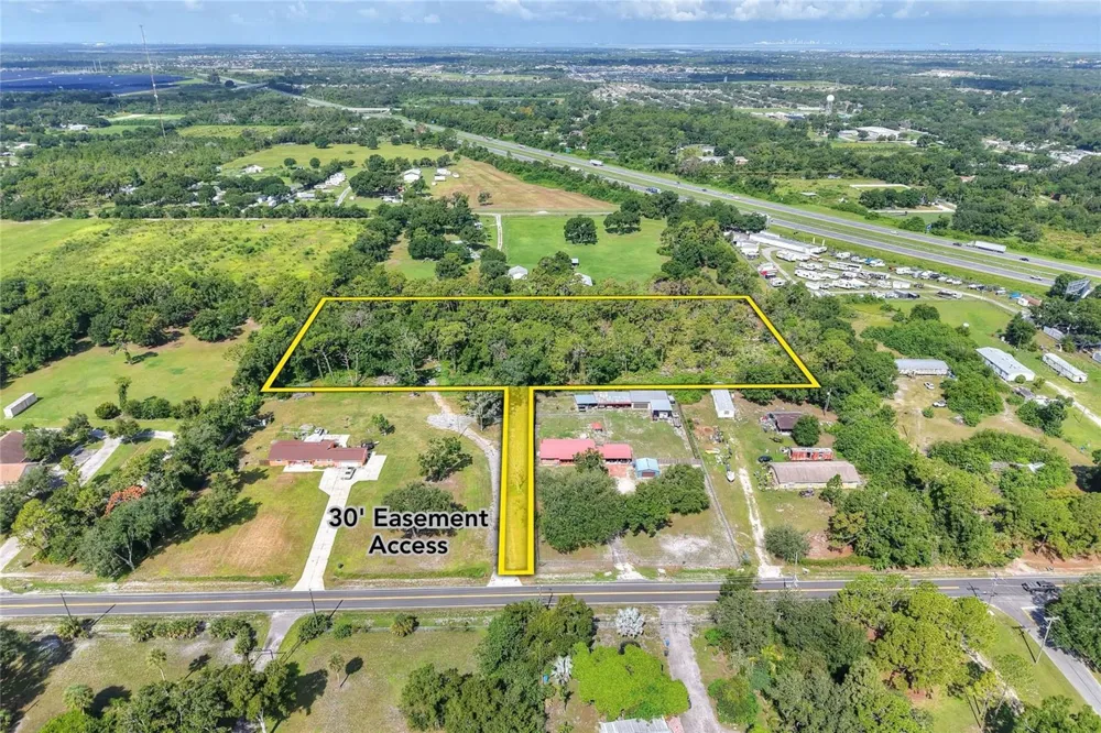 SE 33RD STREET Ruskin, FL 33570