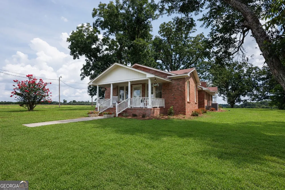 5371 Paynes Chapel RD Garfield, GA 30425