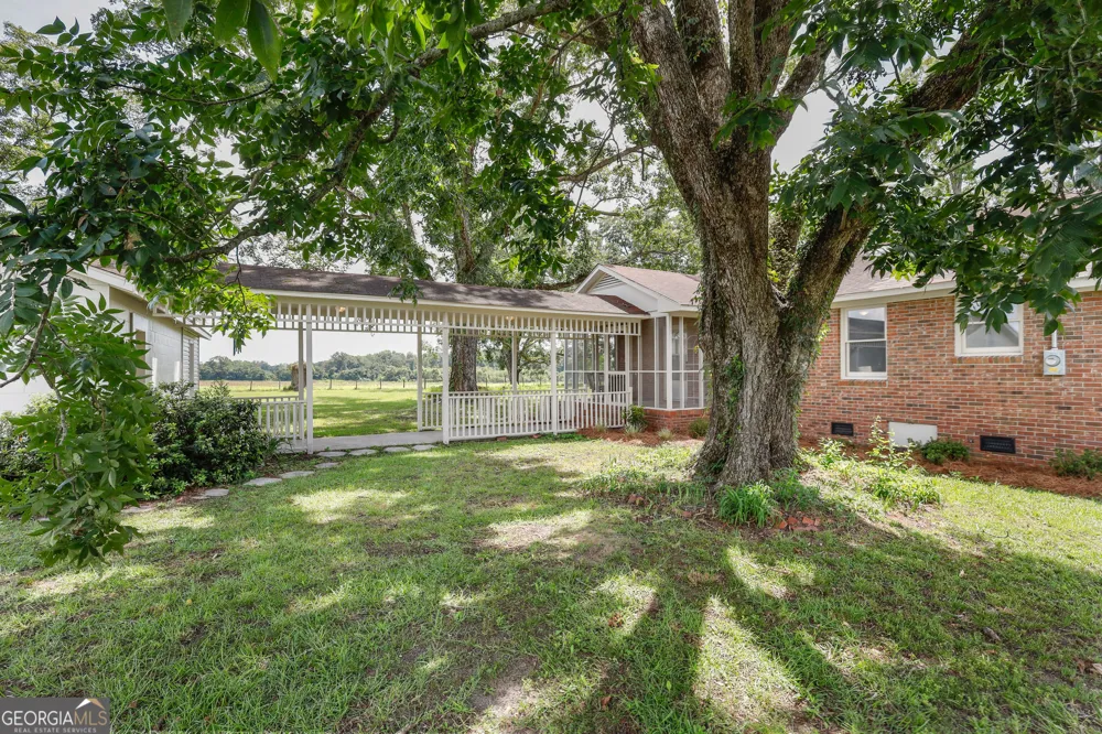 5371 Paynes Chapel RD Garfield, GA 30425