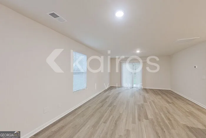 129 Inez AVE Springfield, GA 31329