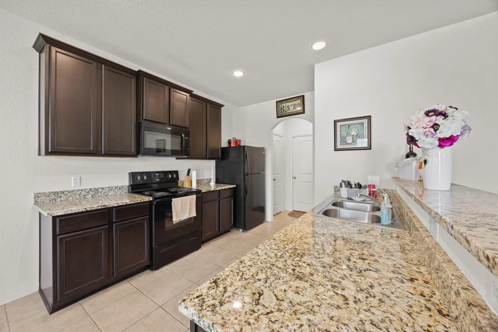 20101 Grover Cleveland Way Manor, TX 78653