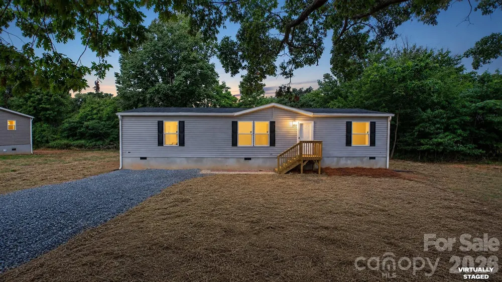 2205 Kingston Road Kingstown, NC 28150