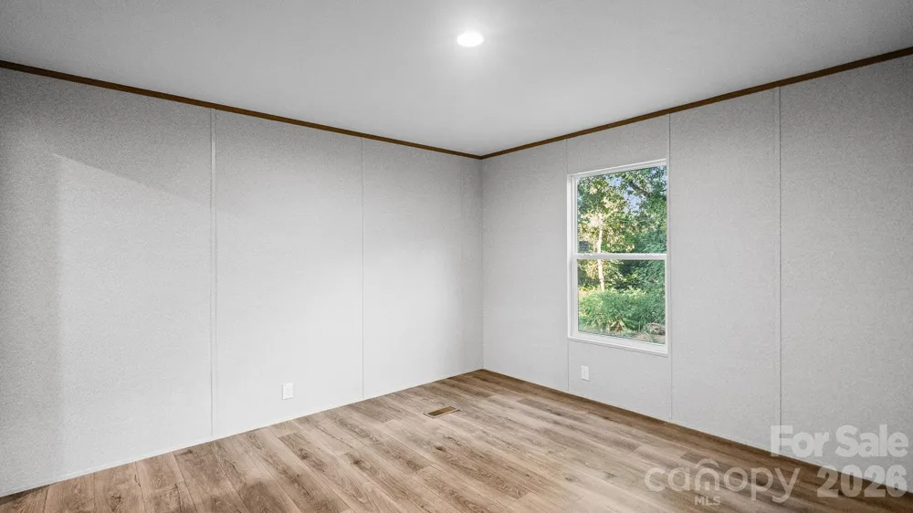 2205 Kingston Road Kingstown, NC 28150