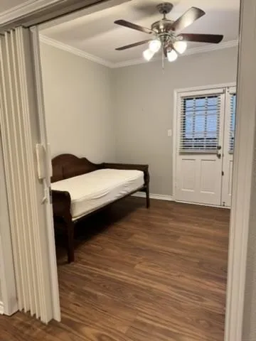 4347 Bellaire Drive S #132S Fort Worth, TX 76109