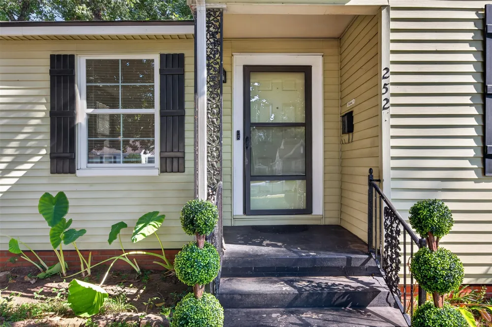 252 E Linden Street Shreveport, LA 71104