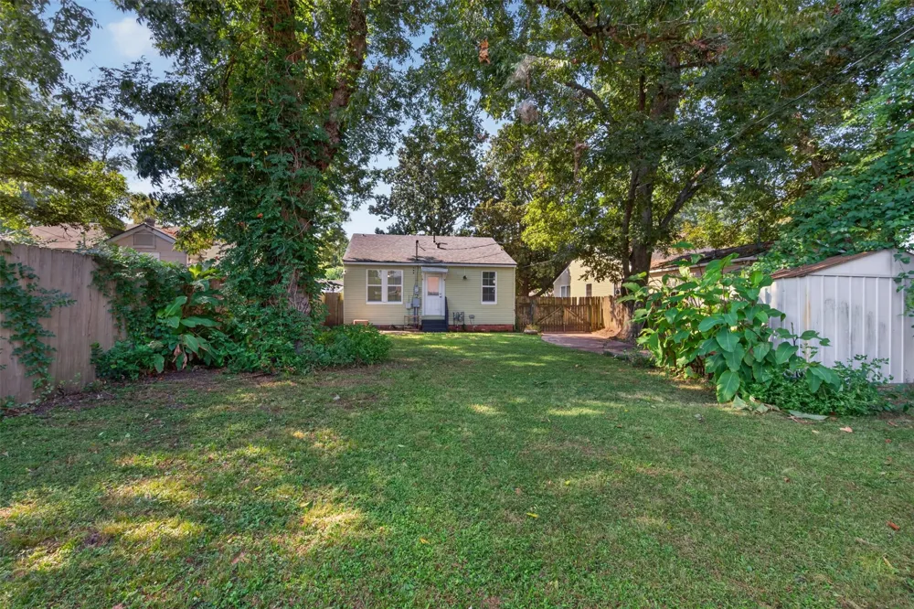 252 E Linden Street Shreveport, LA 71104
