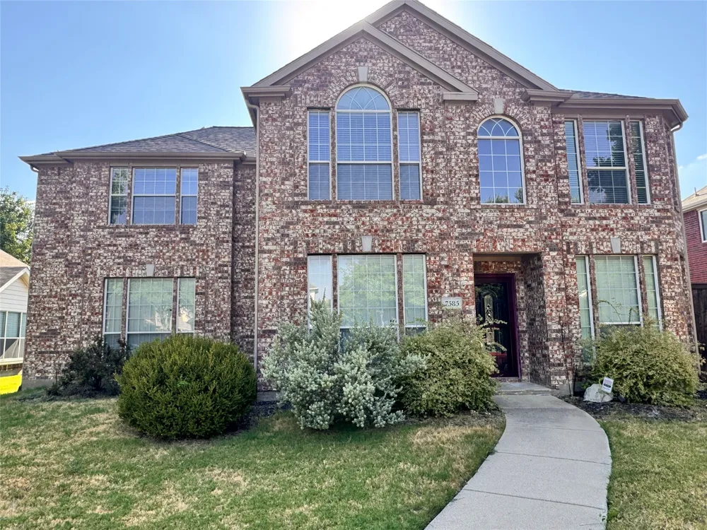 7585 Ravenhill Drive Frisco, TX 75035