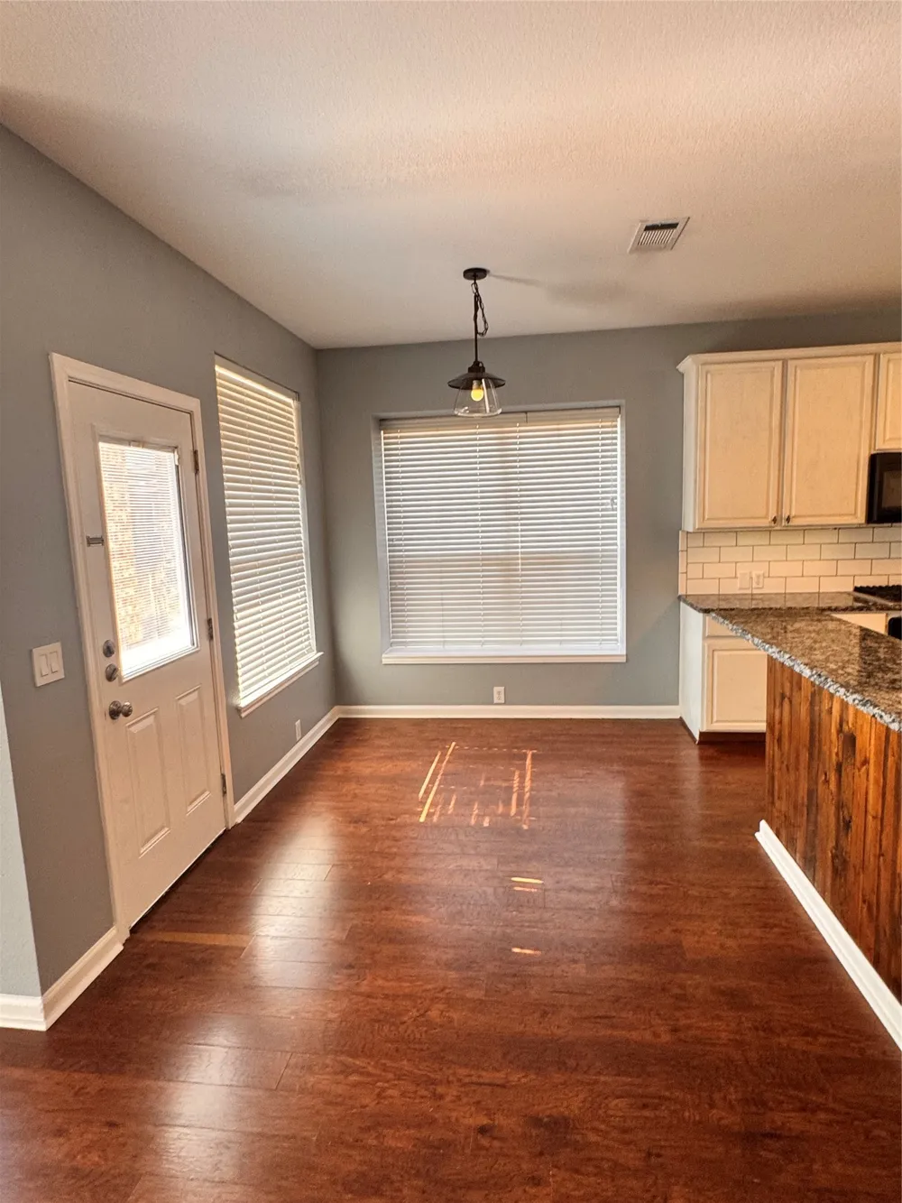 7585 Ravenhill Drive Frisco, TX 75035