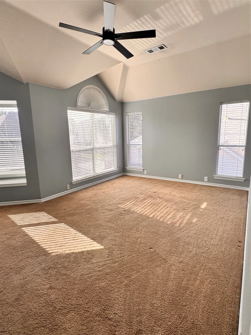 7585 Ravenhill Drive Frisco, TX 75035