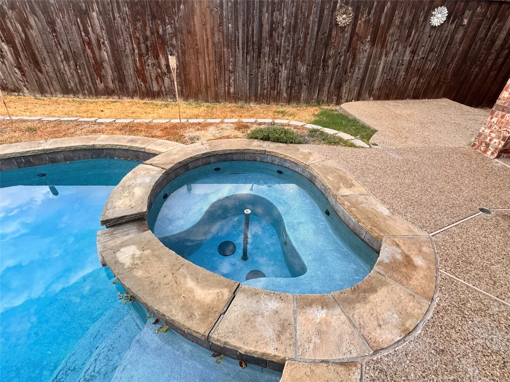 7585 Ravenhill Drive Frisco, TX 75035