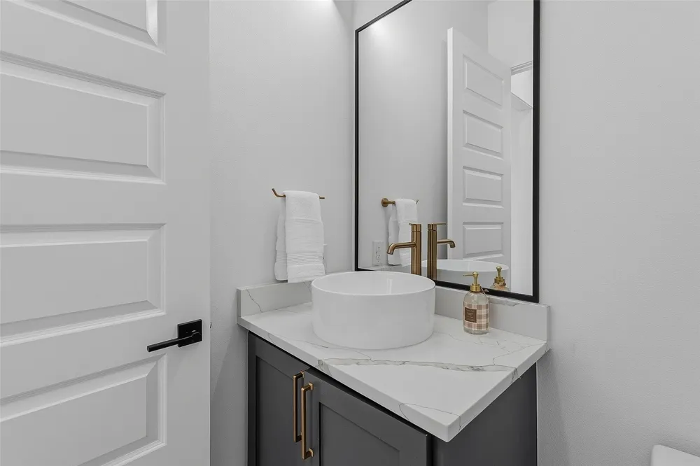 408 Vista Buena Trail Fort Worth, TX 76111