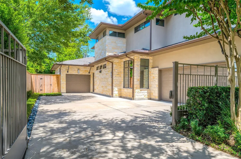 5642 Cedar Creek Drive Houston, TX 77056