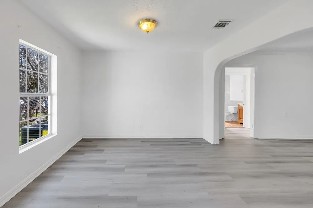 214 Hagerman Street Houston, TX 77011