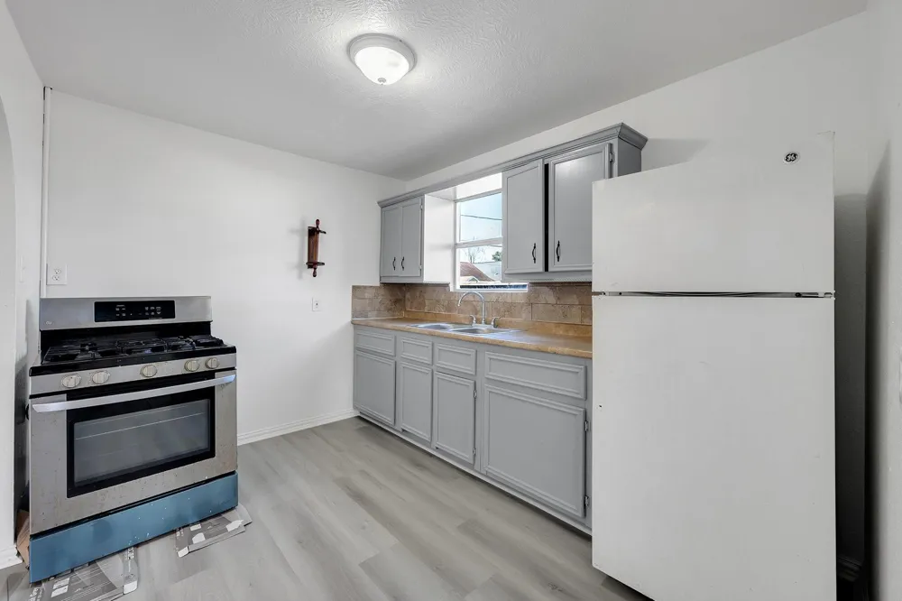214 Hagerman Street Houston, TX 77011